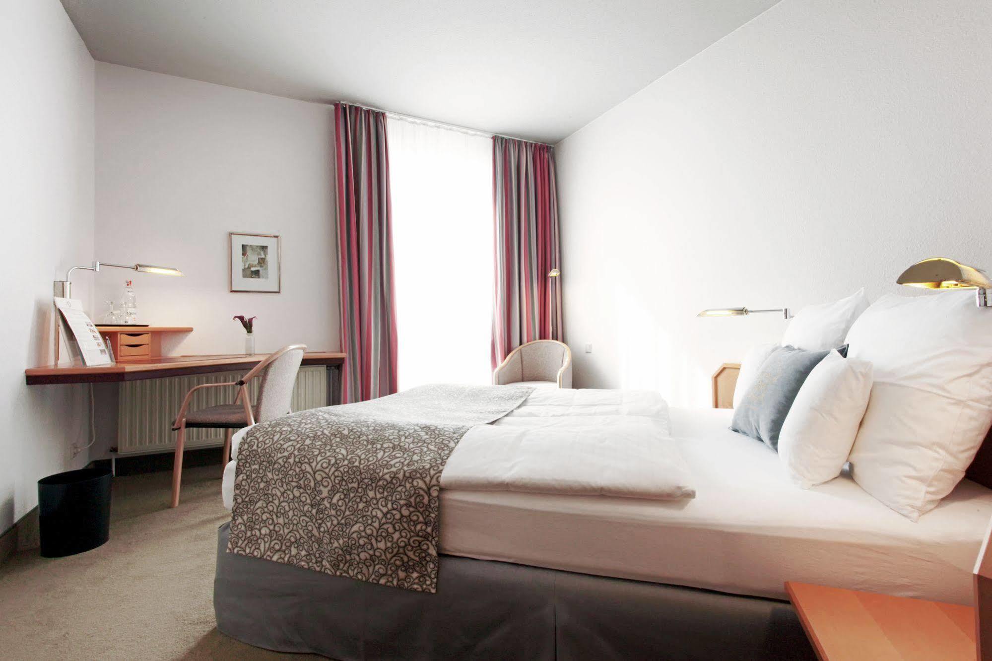 Hotel Haus Duden Wesel  Esterno foto